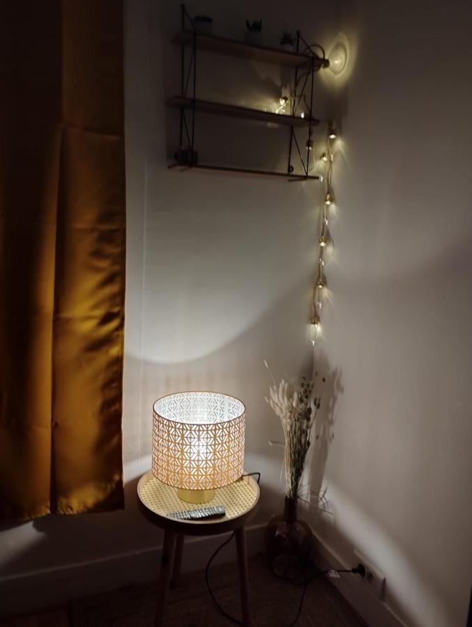Parisian Vibes A Clichy Apartment Exterior photo